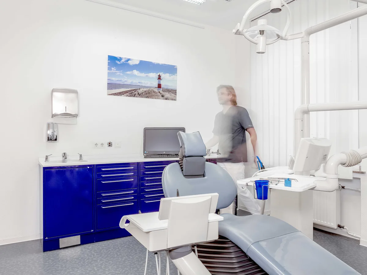 Behandlungszimmer der Praxis Hochstraße in Krefeld