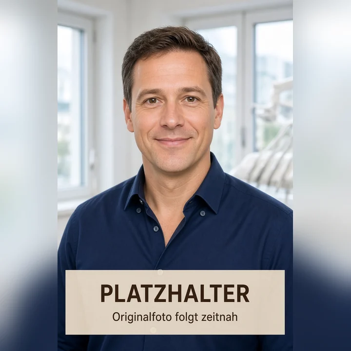 Platzhalterportrait, Originalfoto folgt zeitnah – ZA Yaman Alhorani, Zahnarzt