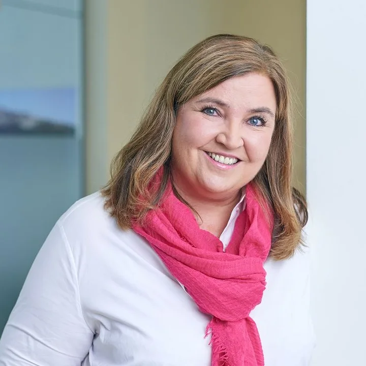 Portraitfoto Sylvia Oesterlau, Praxismanagerin